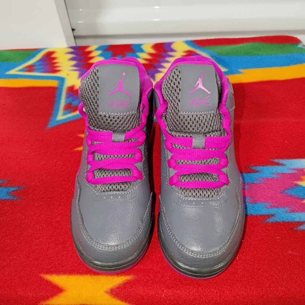Air Jordan Flight Origin 2 Dark Grey Fuchsia 724384-006 Girls Sneakers Size 1Y